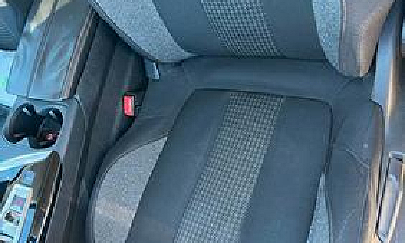 Peugeot 3008 Bluehdi...