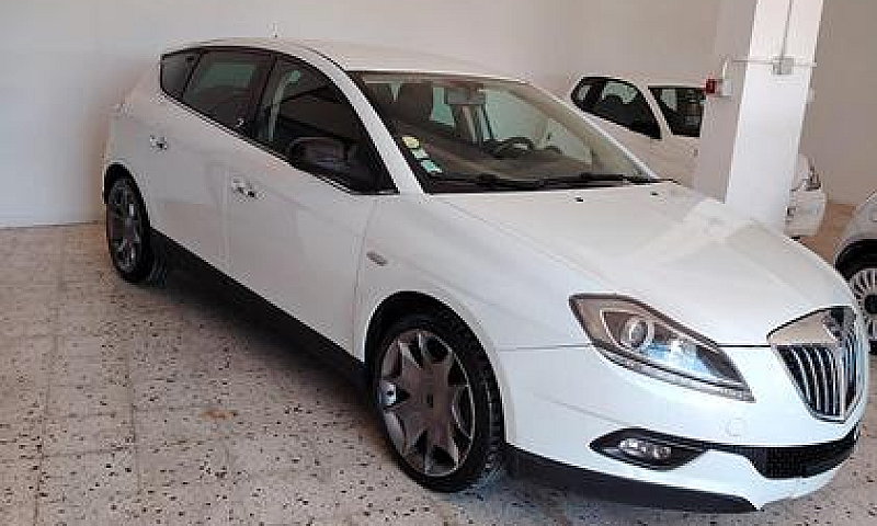 Lancia Delta 1.6 Mjt...