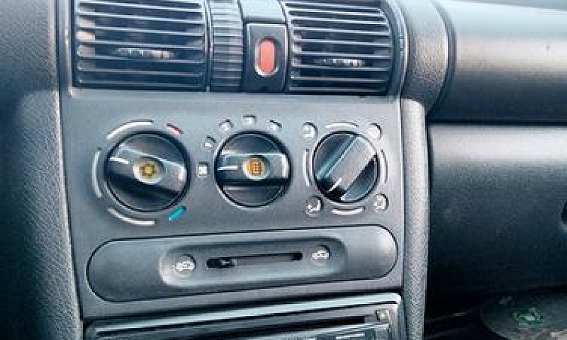 Opel Corsa 1.0I 12V ...