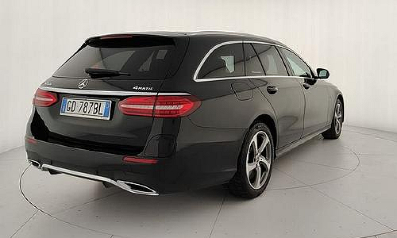 Mercedes-Benz Classe...