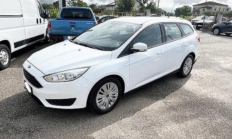 Ford Focus Station W...