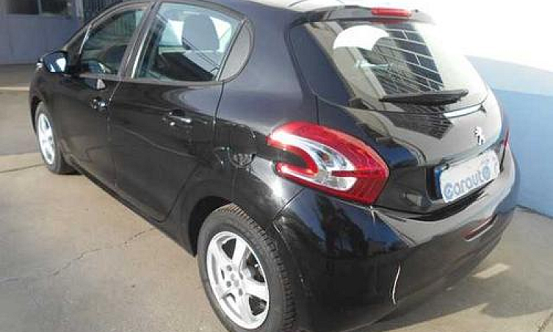Peugeot 208 82 5P Ac...