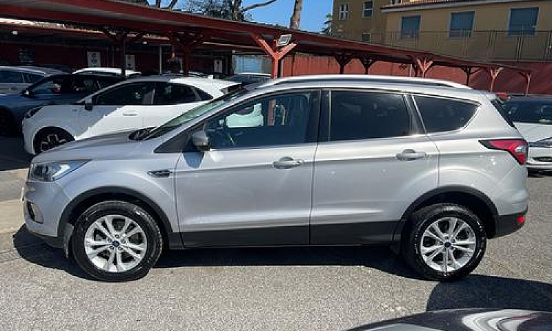 Kuga 1.5 Tdci 120 Cv...