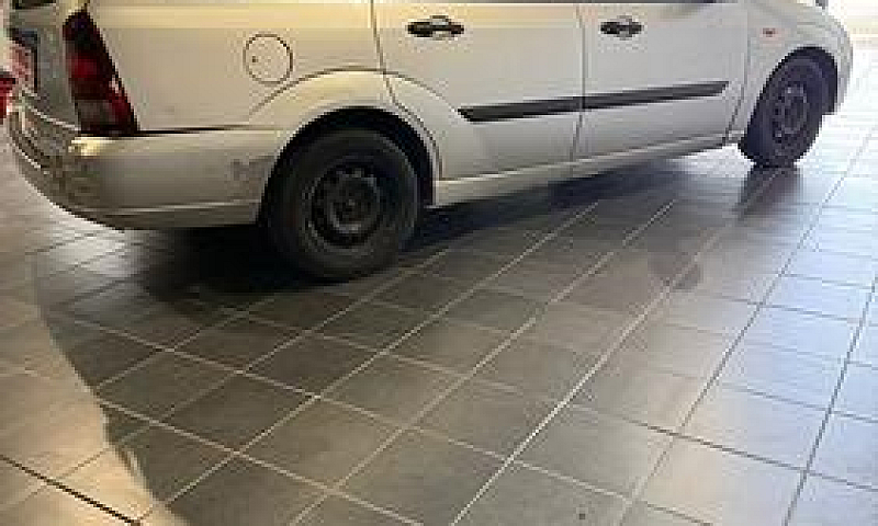 Ford Focus 1.9 -Sw...