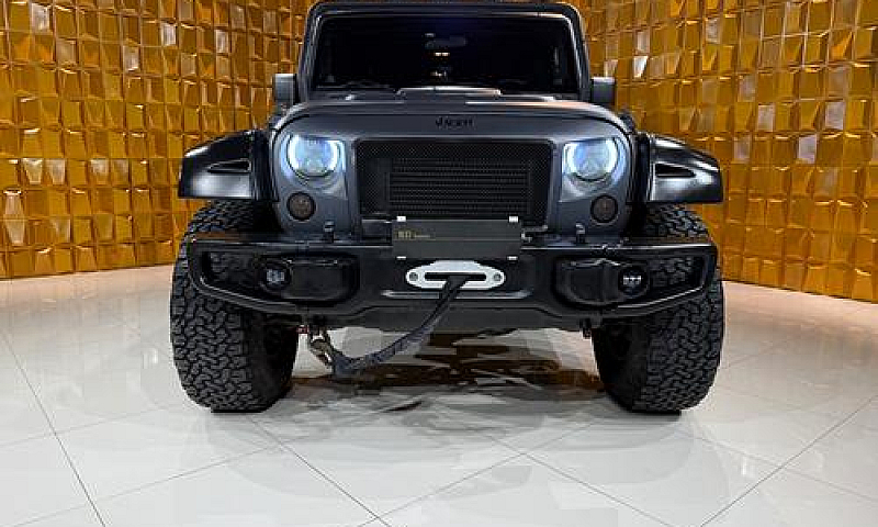 Jeep Wrangler Unlimi...