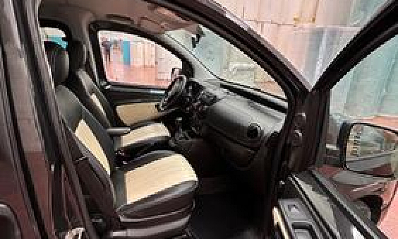 Fiat Qubo - 2012...