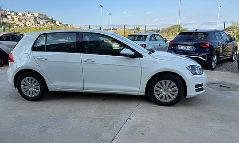 Volkswagen Golf 1.6 ...