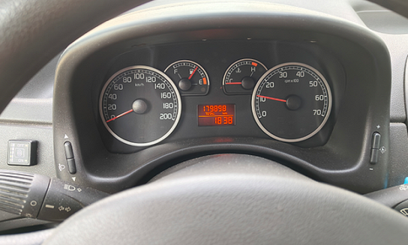 Neopatentati Fiat Pu...
