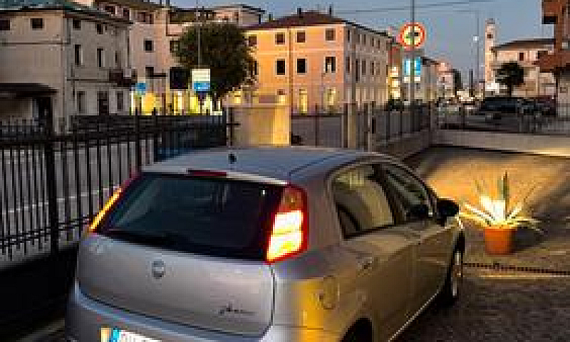 Auto Per Commerciant...