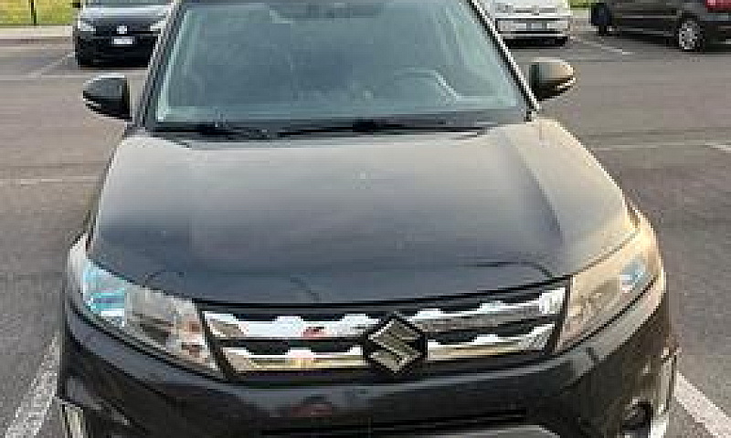 Suzuki Vitara (2015)...