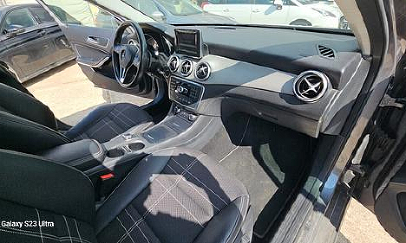 Mercedes Gla 200 Cdi...