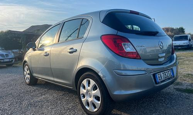 Opel Corsa 1.2 85Cv ...