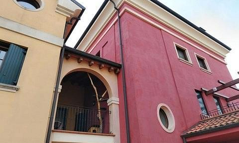 Maisonette Di Pregio...