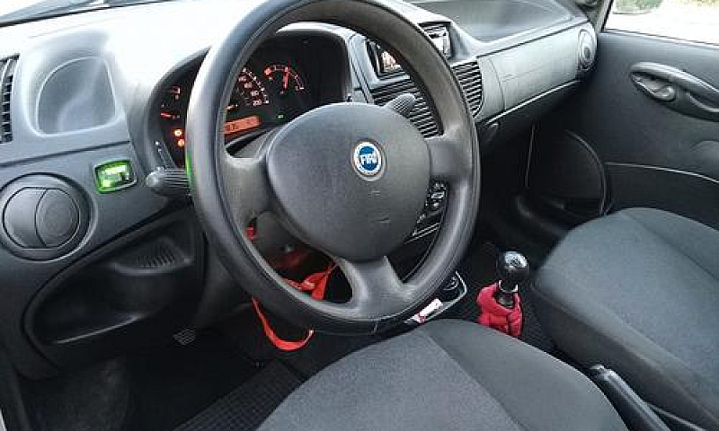 Fiat Punto Classic 1...