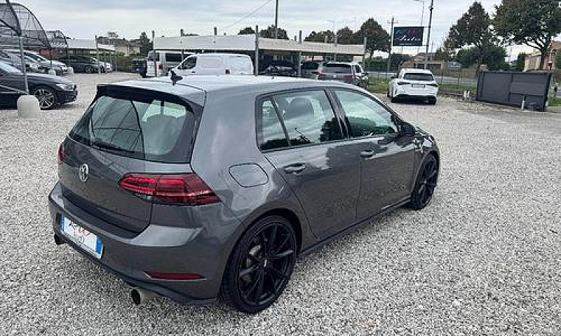 Volkswagen - Golf - ...
