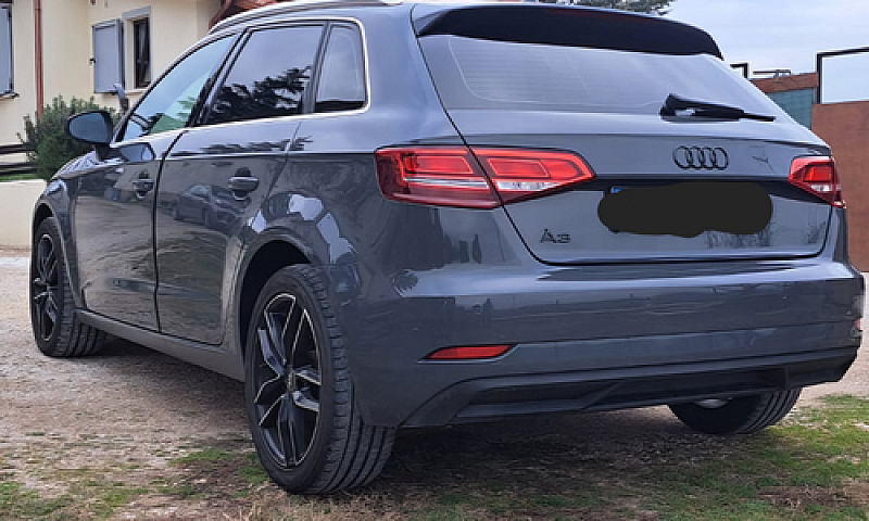 Audi A3...