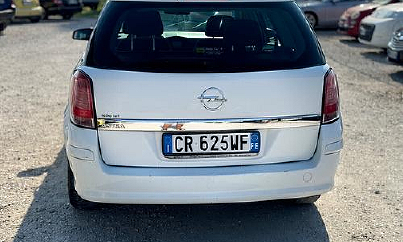 Opel Astra 1.4 Benzi...