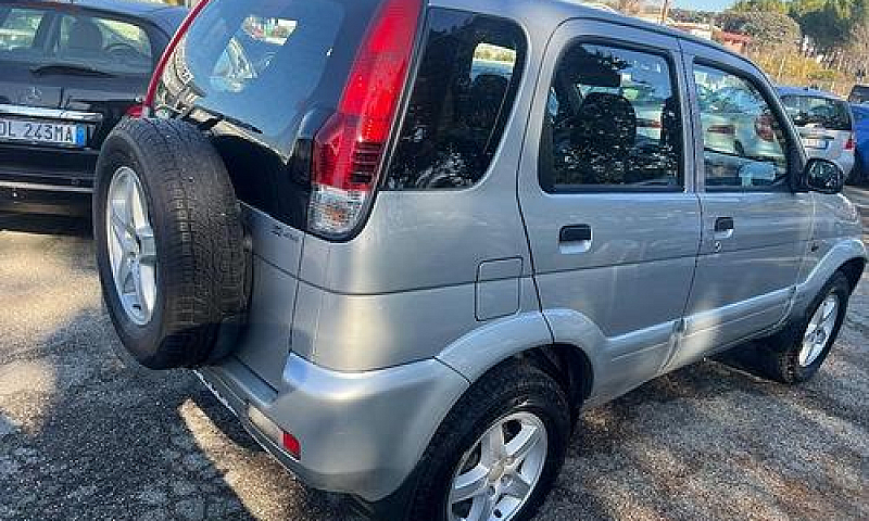 Daihatsu - Terios - ...