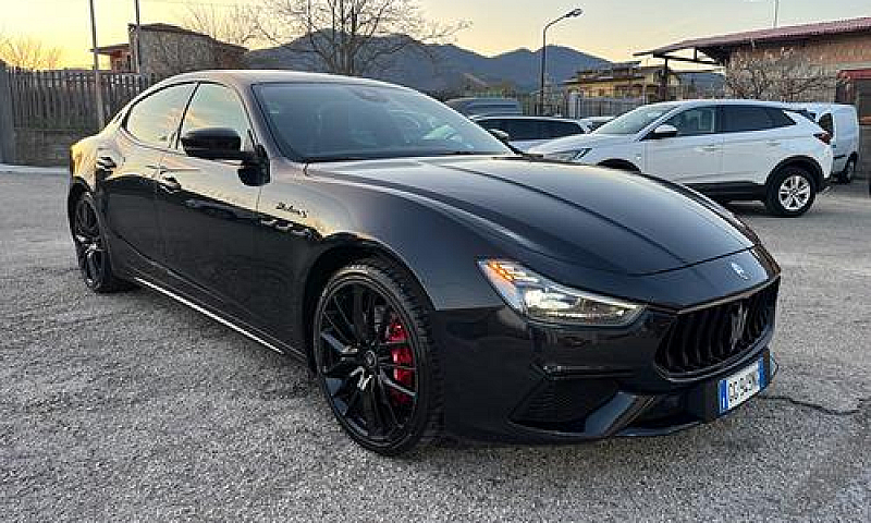 Maserati Ghibli V6 4...