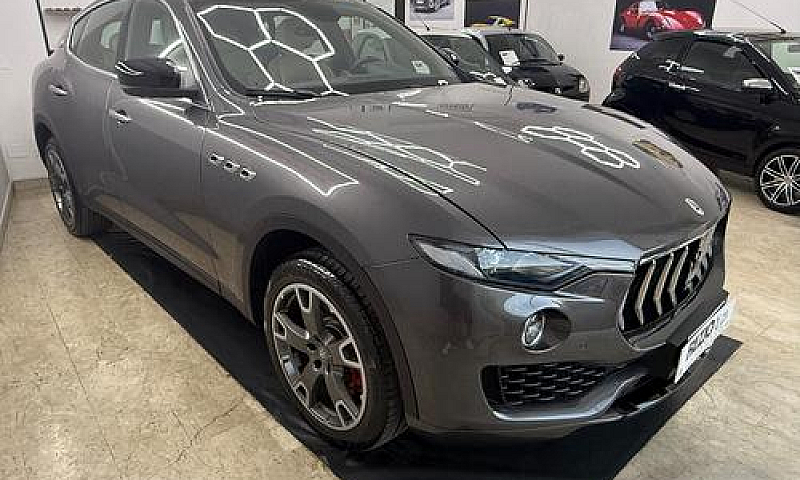 Maserati Levante...