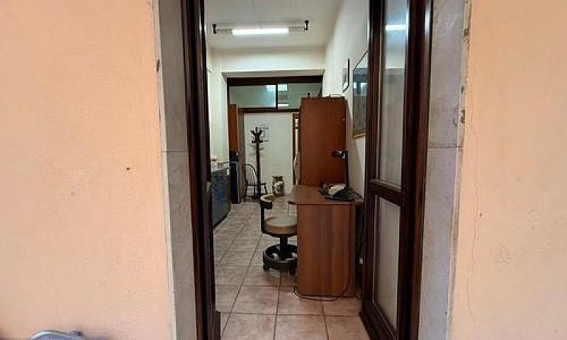 Appartamento Con Cor...