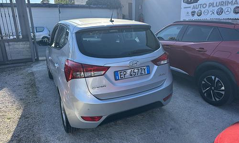 Hyundai Ix20 1.4 Ben...