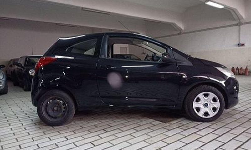 Ford Ka...