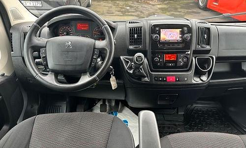 Peugeot Boxer 330 Bl...