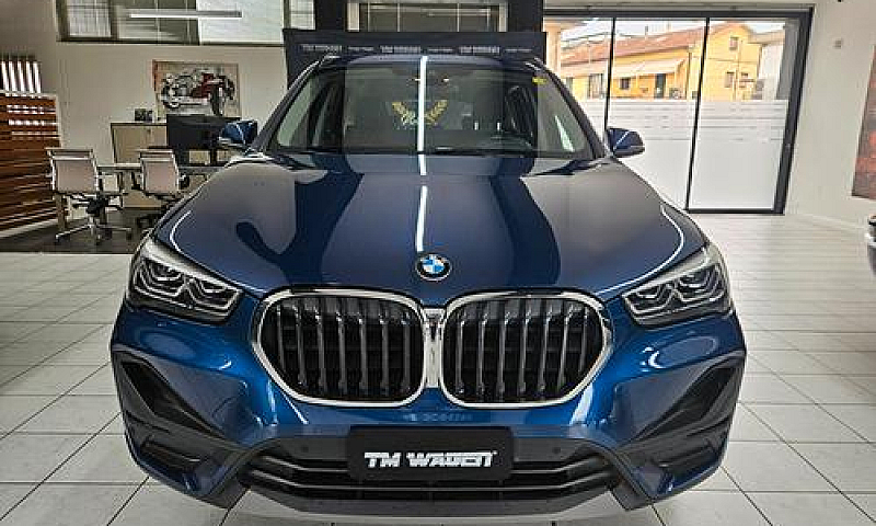 Bmw X1 Xdrive25E Bus...