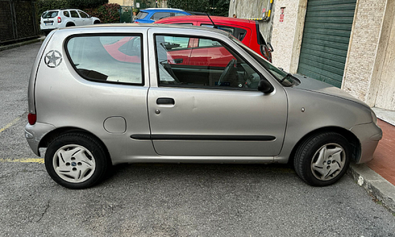 Fiat 600 Anno 2004...