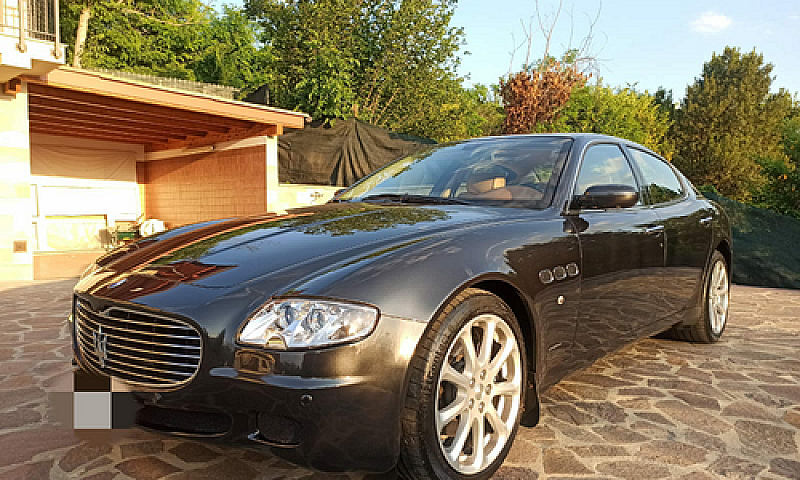 Maserati Quattoporte...