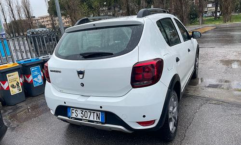 Dacia Sandero Stepwa...