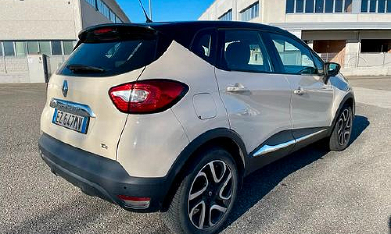 Renault Captur 1.0 T...