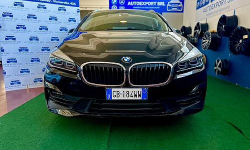 Splendida Bmw 216 Ac...