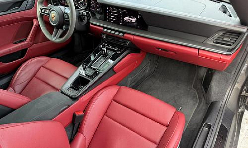 Porsche 911 Targa 4 ...