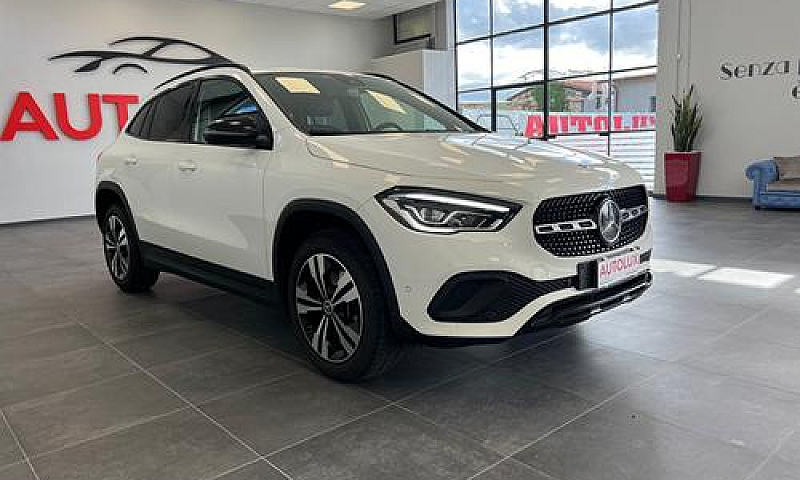 Mercedes-Benz Gla 20...