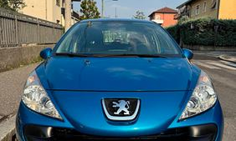 Peugeot 207 1.4 Benz...