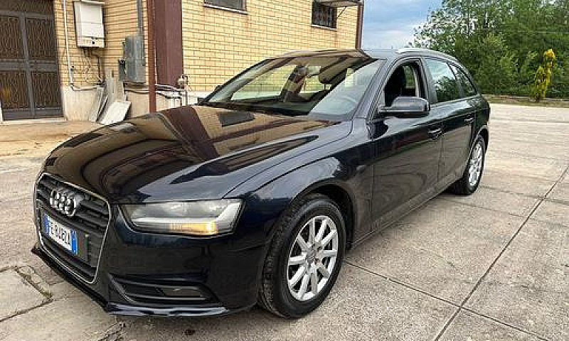 Audi A4 2.0 143Cv...