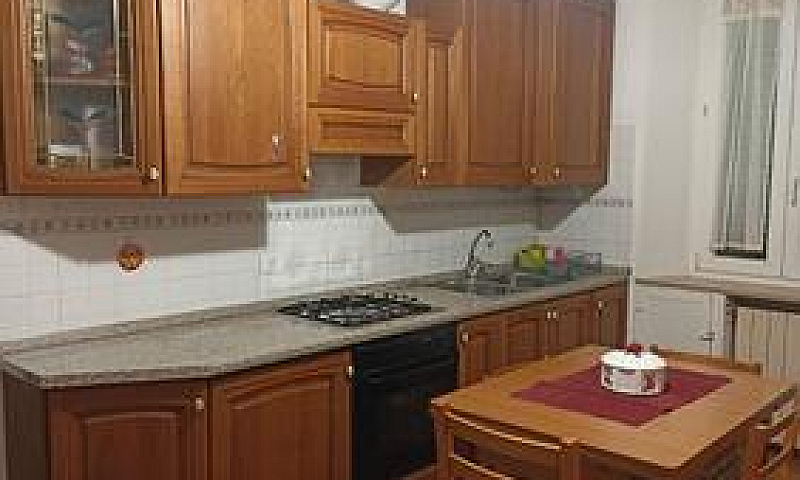 Trilocale Zona Coton...