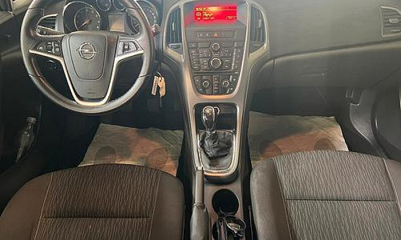 Opel Astra 1,4 Gpl-2...