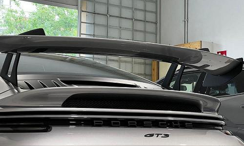Porsche - 992...