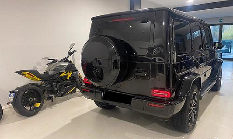 Mercedes-Benz G 400 ...