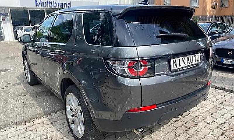 Land Rover Discovery...