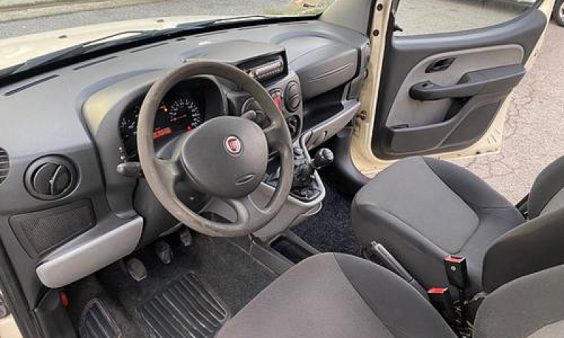 Fiat Dobló 1.6 Benzi...