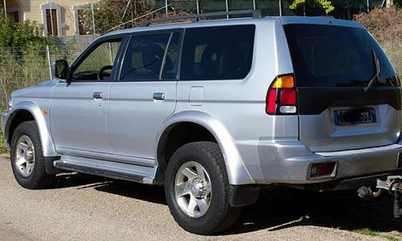 Pajero Sport...