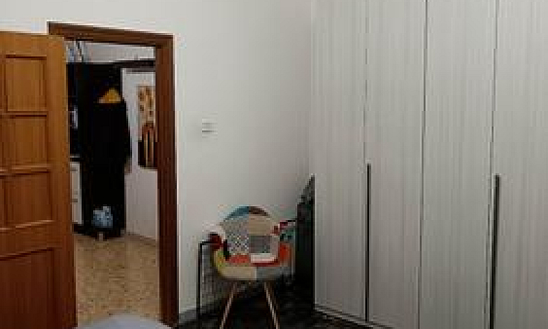 Trilocale E Accessor...