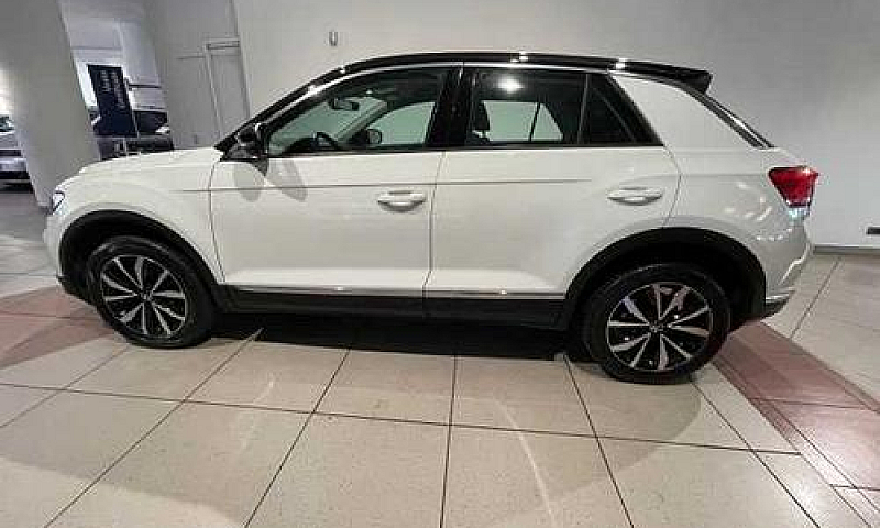 Volkswagen T-Roc 1.6...