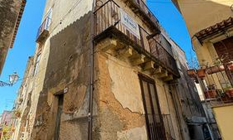 Casa Indipendente...