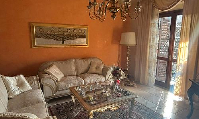 Archi, Trilocale Con...