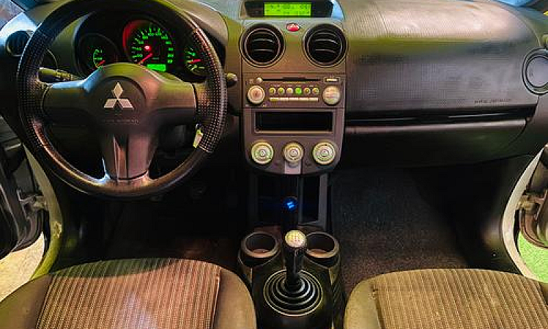 Mitsubishi Colt 1.1 ...